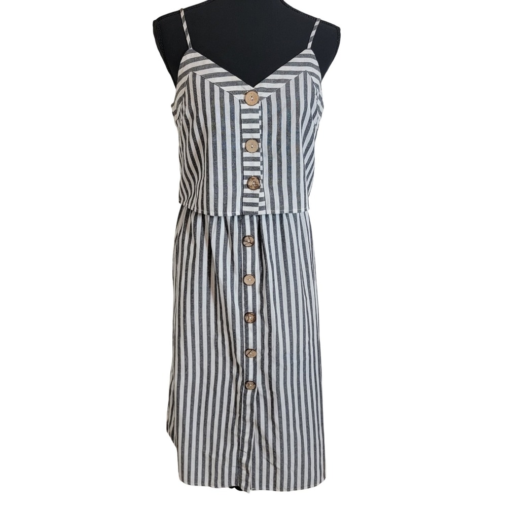 Haute Monde Gray Cream Striped Button Front Midi Set Small Resort Vacation Beach